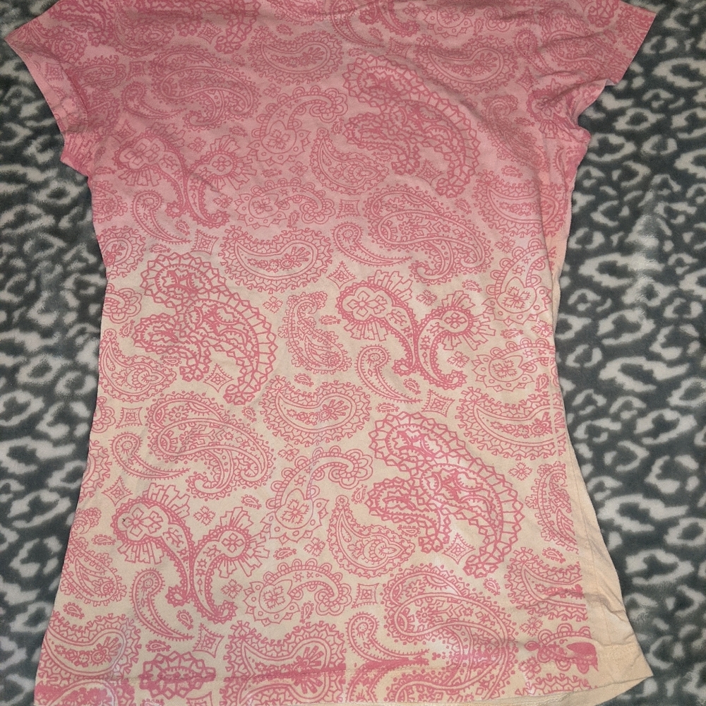 paisley print tee shirt